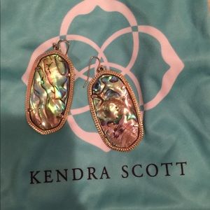 Kendra Scott Elle gold earring in abalone she’ll